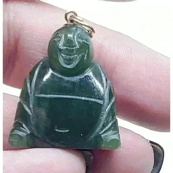 Vintage Buddha Jade Hand Carved Budai Hotei Pendant Smiling Laughing - Picture 9 of 13